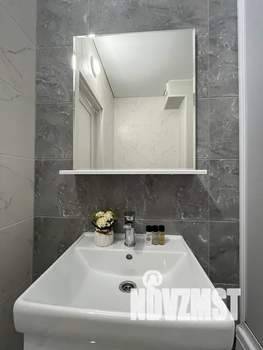 Студия квартира, посуточно, 28м2, 2/5 этаж