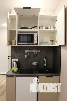 1-к квартира, посуточно, 12м2, 1/1 этаж