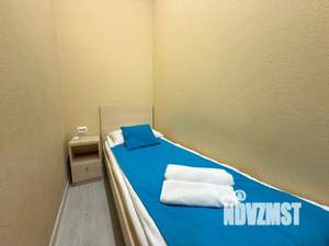 1-к квартира, посуточно, 10м2, 1/1 этаж
