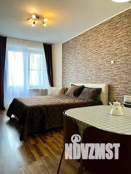 1-к квартира, посуточно, 35м2, 14/19 этаж