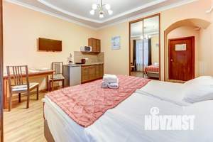 1-к квартира, посуточно, 14м2, 1/1 этаж