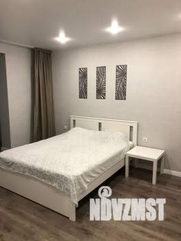 1-к квартира, посуточно, 40м2, 14/17 этаж