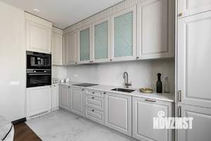 3-к квартира, на длительный срок, 130м2, 3/7 этаж