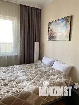1-к квартира, посуточно, 40м2, 19/25 этаж