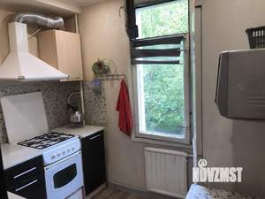 4-к квартира, на длительный срок, 48м2, 3/5 этаж