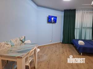 Студия квартира, посуточно, 32м2, 8/20 этаж