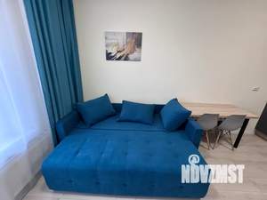 Студия квартира, посуточно, 25м2, 6/13 этаж