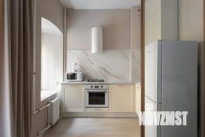 2-к квартира, посуточно, 48м2, 1/5 этаж