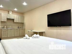 1-к квартира, посуточно, 28м2, 2/18 этаж