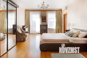 6-к квартира, посуточно, 200м2, 4/5 этаж