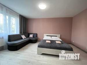 1-к квартира, посуточно, 55м2, 2/10 этаж