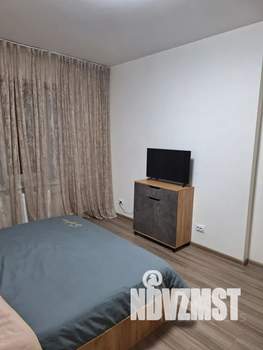 1-к квартира, посуточно, 40м2, 10/20 этаж