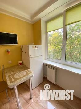 1-к квартира, посуточно, 35м2, 4/5 этаж