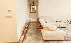 1-к квартира, на длительный срок, 79м2, 4/4 этаж