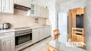 1-к квартира, посуточно, 42м2, 8/19 этаж