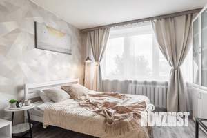 1-к квартира, посуточно, 36м2, 6/12 этаж