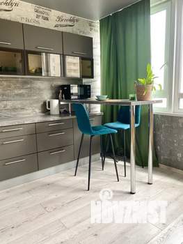 Студия квартира, посуточно, 31м2, 16/25 этаж