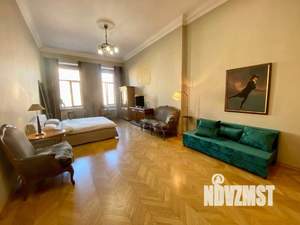 2-к квартира, посуточно, 70м2, 1/1 этаж