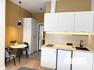 Студия квартира, посуточно, 18м2, 1/6 этаж