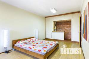 1-к квартира, посуточно, 40м2, 5/5 этаж