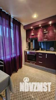 1-к квартира, посуточно, 44м2, 4/5 этаж