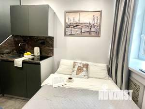 Студия квартира, посуточно, 11м2, 1/9 этаж
