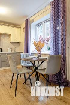 Студия квартира, посуточно, 25м2, 7/9 этаж