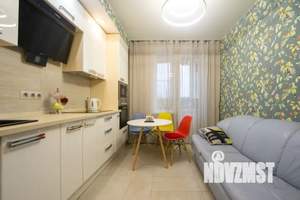 1-к квартира, посуточно, 40м2, 9/22 этаж