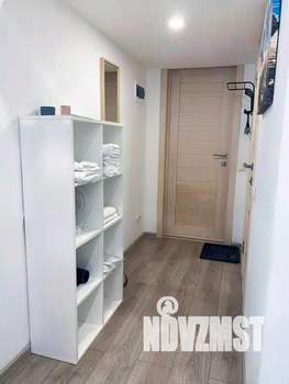 1-к квартира, посуточно, 12м2, 1/1 этаж