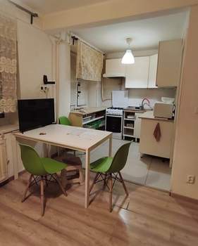 3-к квартира, на длительный срок, 58м2, 1/5 этаж