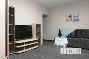 2-к квартира, посуточно, 62м2, 1/1 этаж