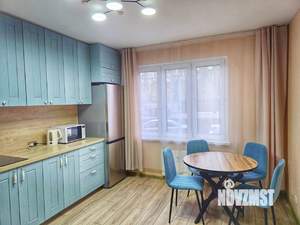 1-к квартира, посуточно, 42м2, 1/25 этаж