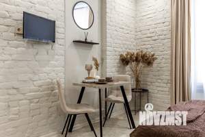 Студия квартира, посуточно, 27м2, 1/7 этаж