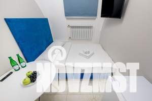 1-к квартира, посуточно, 12м2, 1/5 этаж