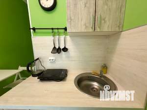 Студия квартира, посуточно, 13м2, 2/5 этаж