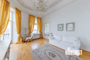 3-к квартира, посуточно, 127м2, 2/5 этаж