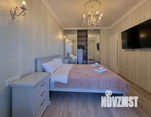 1-к квартира, посуточно, 35м2, 9/18 этаж