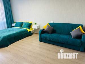 1-к квартира, посуточно, 39м2, 2/16 этаж