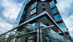 3-к квартира, на длительный срок, 140м2, 4/7 этаж