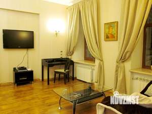 3-к квартира, на длительный срок, 90м2, 4/6 этаж