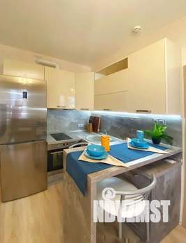 1-к квартира, посуточно, 40м2, 8/23 этаж