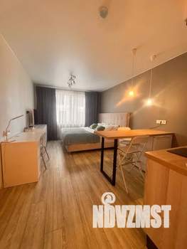 Студия квартира, посуточно, 30м2, 12/18 этаж