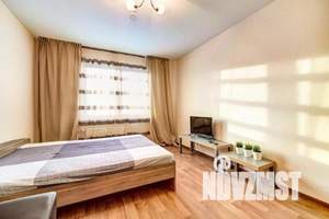 1-к квартира, посуточно, 42м2, 20/24 этаж