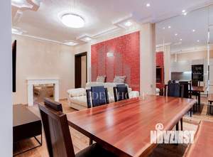 4-к квартира, на длительный срок, 130м2, 3/5 этаж