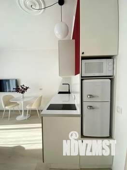 Студия квартира, посуточно, 30м2, 1/9 этаж