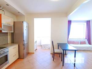 1-к квартира, на длительный срок, 70м2, 9/15 этаж