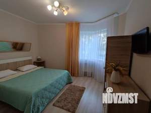 2-к квартира, посуточно, 50м2, 1/1 этаж