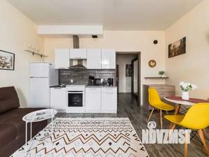 Студия квартира, посуточно, 36м2, 2/10 этаж