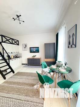 Студия квартира, посуточно, 35м2, 2/4 этаж