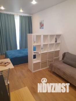 Студия квартира, посуточно, 30м2, 11/20 этаж